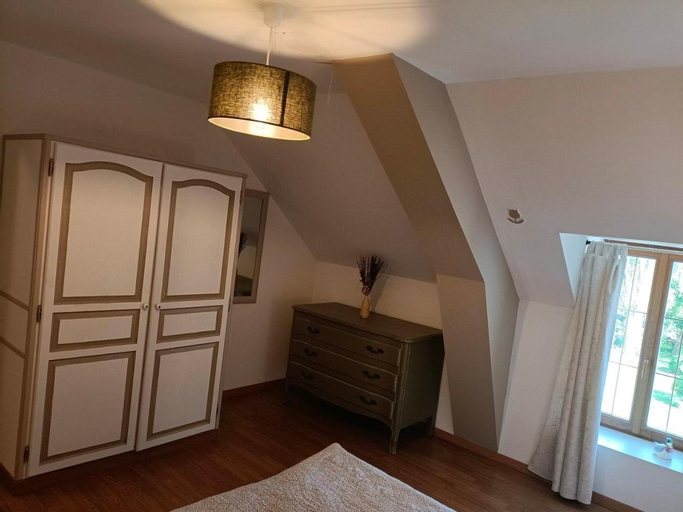 Bedroom 2, Le Moulin de Benneville chambres d'hotes, petit dejeuner compris, Calvados
