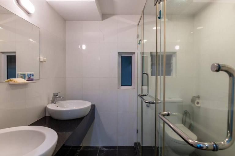 Bedroom 2, Maritime Seaview Luxury Suite 2Carpark 2-9Pax, Penang Island