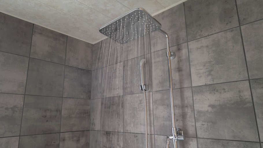 Bathroom 3, Kanatanosato, Wakayama