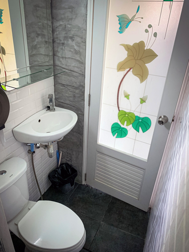 Bathroom 5, Ozone Beach House & Rooms, Ko Lanta