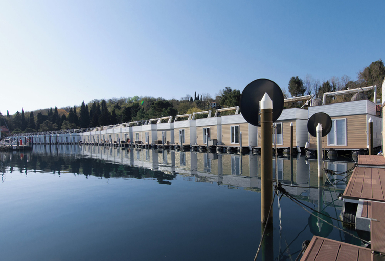 Exterior & Views, Eldamar Floating House, Piran