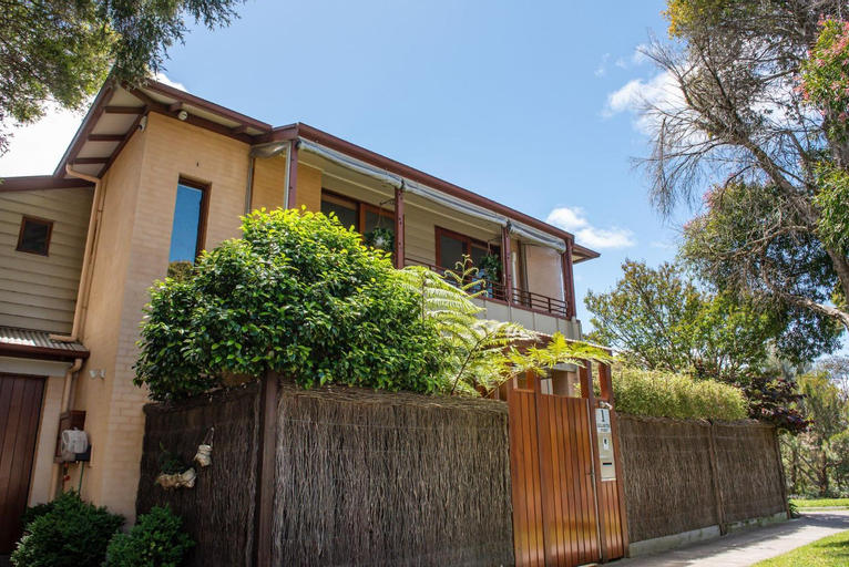 Bayside Oasis in Highett, Bayside  - South