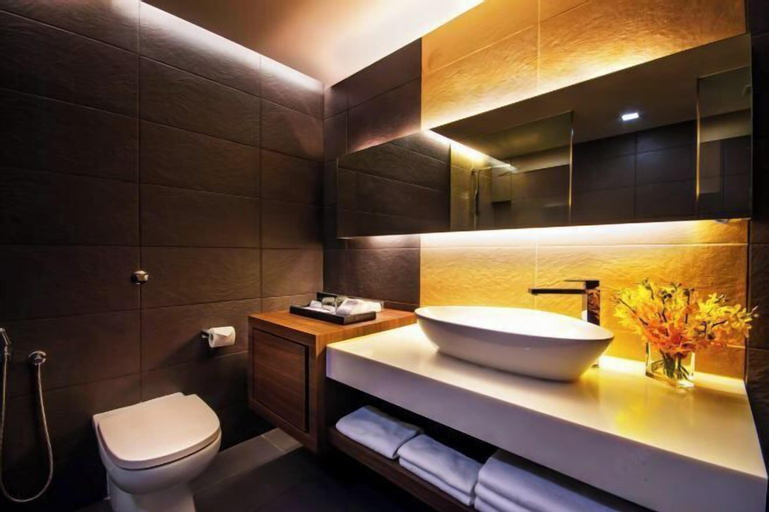 Bathroom 3