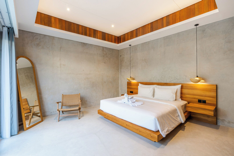 Bedroom 12