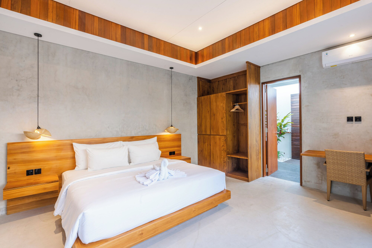 Bedroom 13
