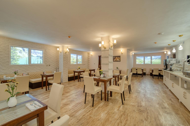 Food & Drinks 3, Residence Konstantina Palace, Kazanlak