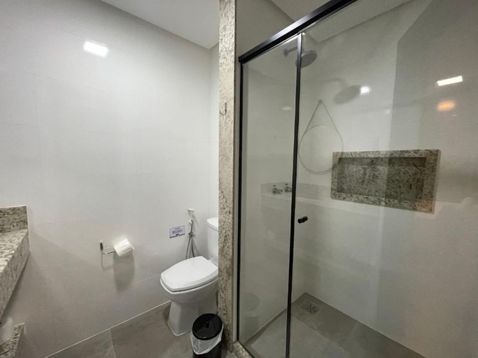 Bathroom 4, Escarpas Styles Hotel, Capitólio