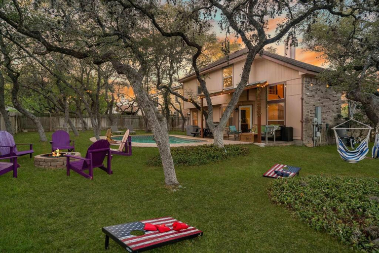 2, 3B Villa w Pool, BBQ, Firepit, Yard Games, Gym, Bexar