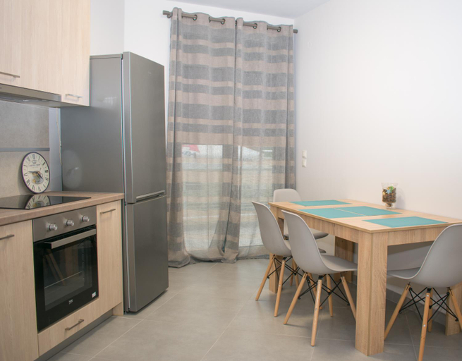 Others 2, Angie’s apartment, Peloponnese