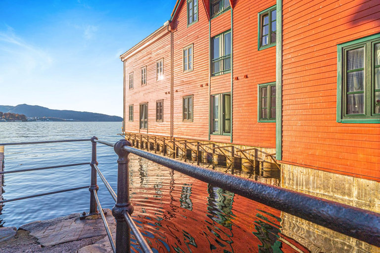 Others 2, Central Seafront Apartments with Parking and Self Check-In!, Bergen