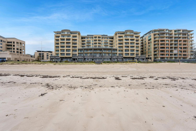 Exterior & Views 1, Belle Escapes - Park View Family Stay at the Pier, Adelaide