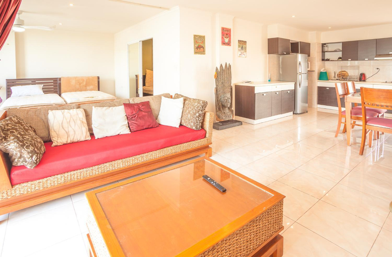 Others 4, big appartment soi 5, Pattaya