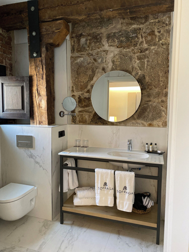 Bathroom 4, Sofraga Palacio, Ávila