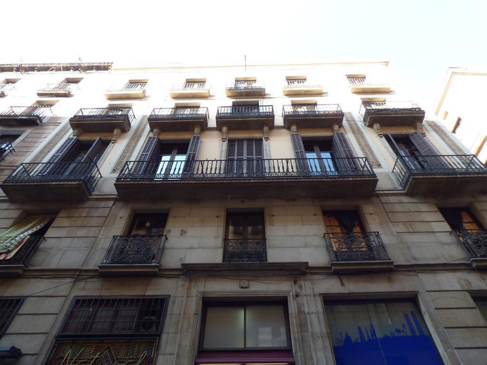 Others 2, Hotel Jaume I, Barcelona