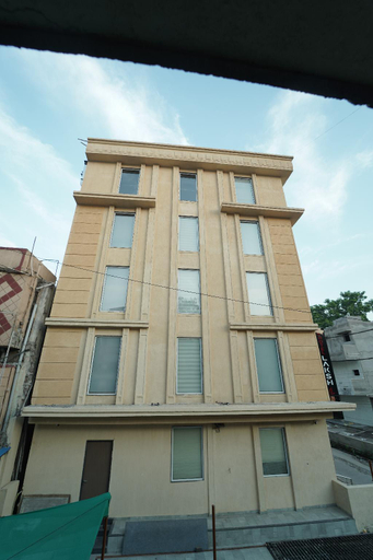 Others 5, HOTEL LAKSH, Raipur
