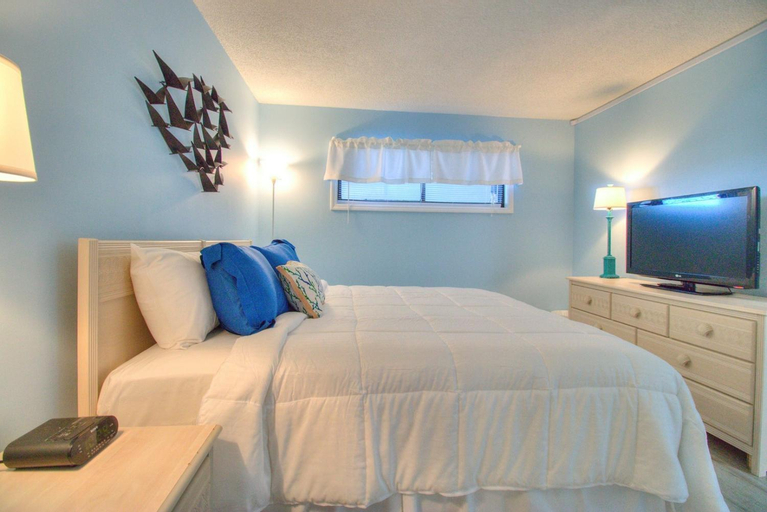 1109 Blue Heaven by Atlantic Towers, New Hanover