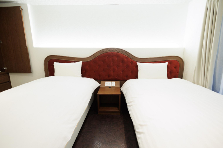 Bedroom 26