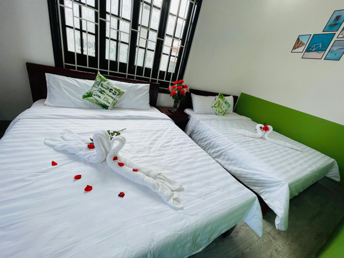 Bedroom 13