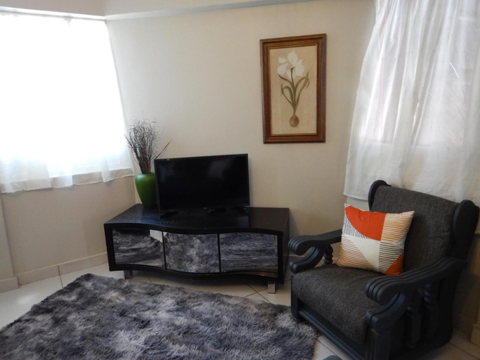 Others 4, Solitaire Guest Apartments, City of Tshwane