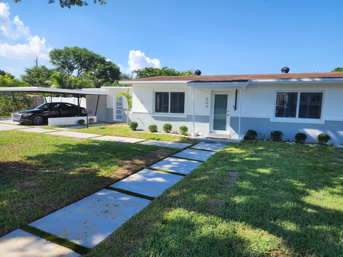 Others 3, JBMANORS, Broward