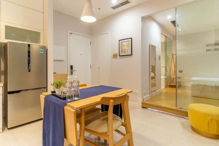 Dining Room 7