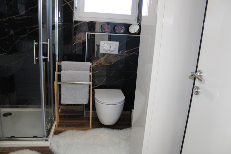 Bathroom 3, Villa SEVEN, Vir
