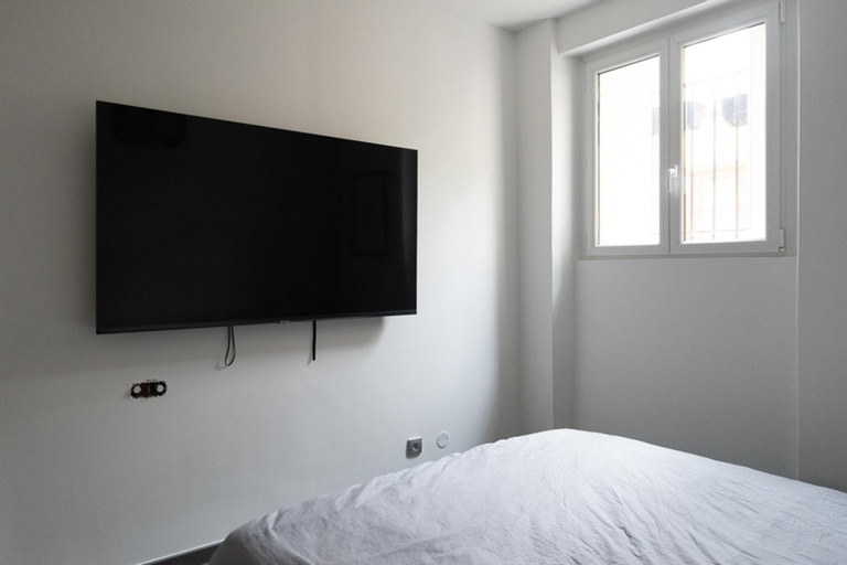 Spacious and comfortable apartment in Paris 17th, Paris