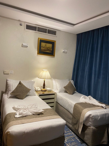 Bedroom 2, MANAZEL AL SAADIQ HOTEL, Al Madinah Al Munawwarah