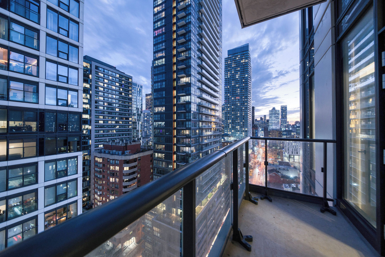 Others 4, Panorama Suites-Fort York, Toronto