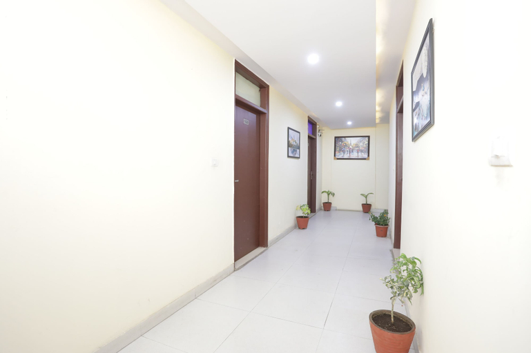 Public Area, HOTEL GLOBAL STAY Near Delhi Airport, West