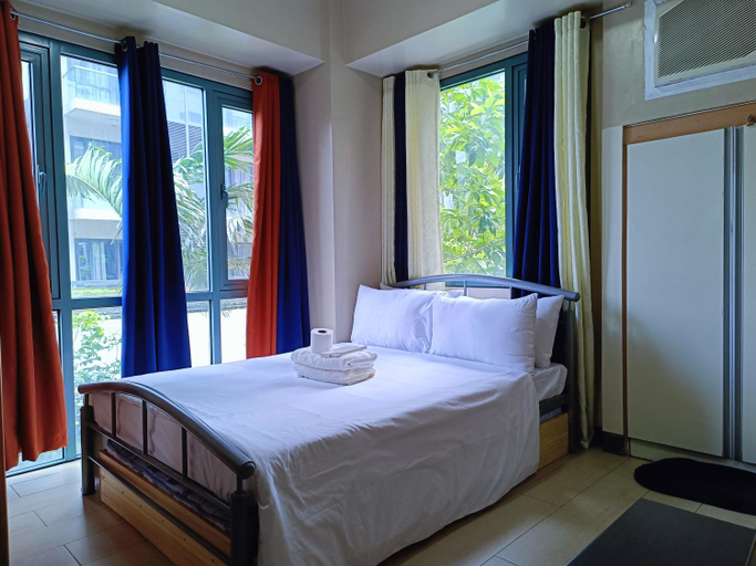 Bedroom 3, Two Palmtree Villas Across Manila Airport Terminal 3 -JJRMK Condotel, Pasay City