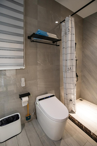 Bathroom 3, #66 Homestay, Penghu