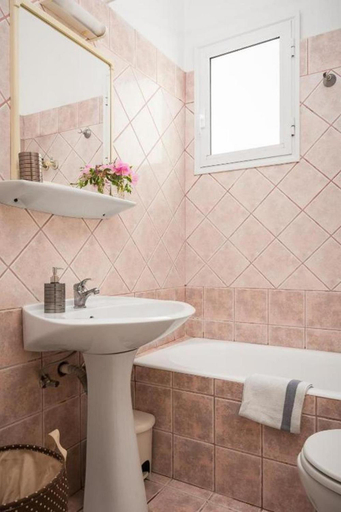 Others 3, Katrin's Apartment - Corfu Town, Ionian Islands