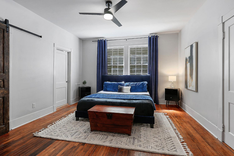 Bedroom 2, St Charles-Mardi Gras 6BD Home, Orleans