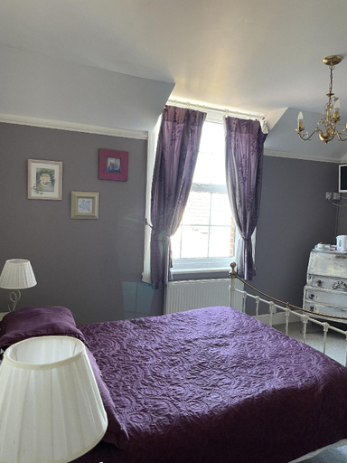 Bedroom 4, Eagle Tavern, Oxfordshire