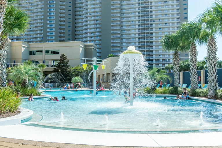 Emerald Beach 431, Bay