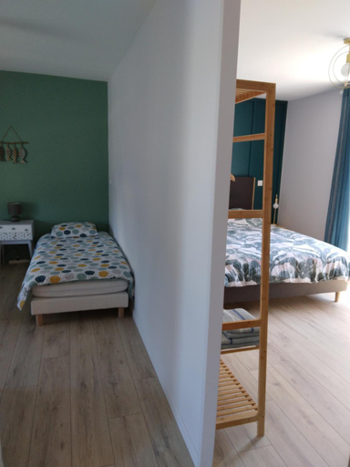 Bedroom 2, LA Jacarandiere, Côtes-d'Armor
