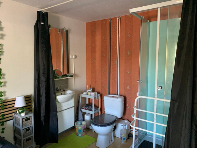 Others 3, UNE AGREABLE CHAMBRE INDEPENDANTE, Haute-Vienne