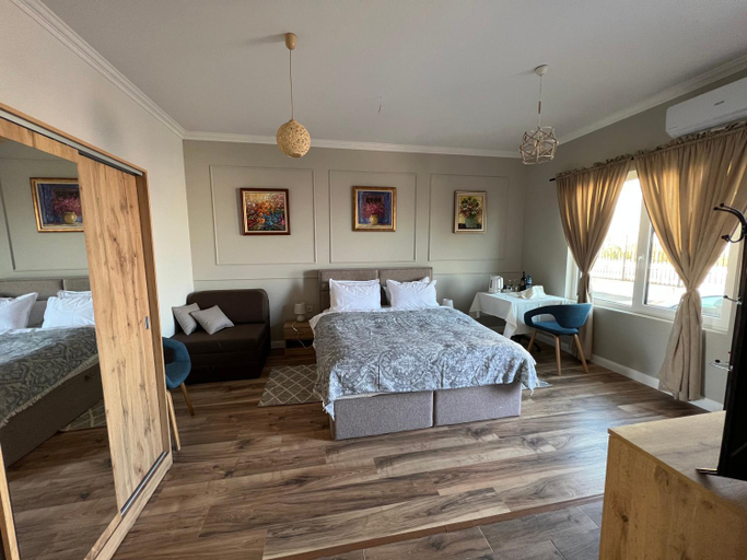 Others 4, Elegant and cozy room ARAKS, Kostinbrod
