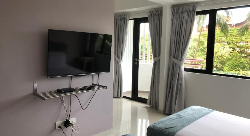 Bedroom 15