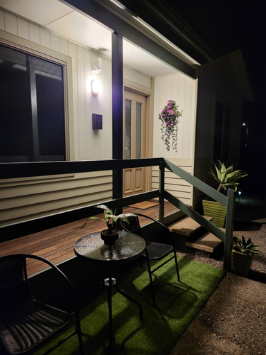 Others 2, Taylor Cottage, Adelaide
