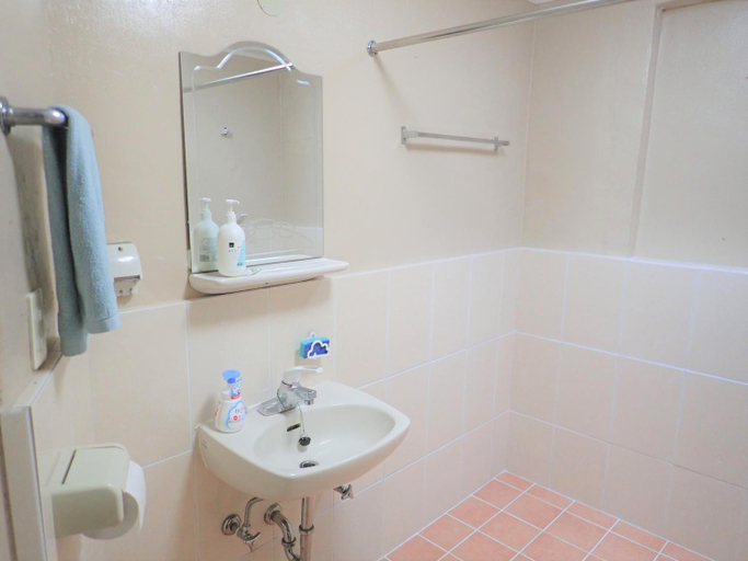 Bathroom 3, 北谷 vacation house MALAPUA, Chatan