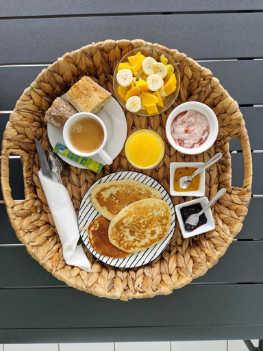 Others 3, Villa Theo , chambre d'hotes , petit dejeuner, table d'hotes, Sainte-Anne