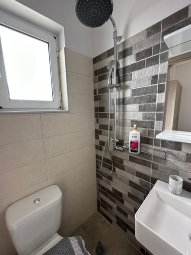 Bathroom 3, Angel Homes, Crete
