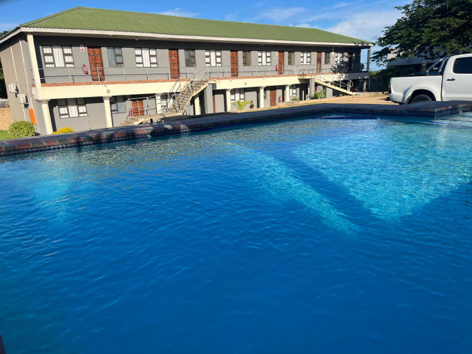 Others 5, Sunset lodge, Umkhanyakude