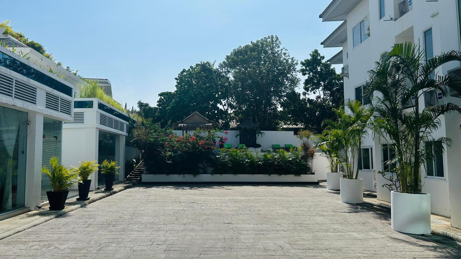 Others 3, Crystal Bay Tropical Residence, Ko Samui