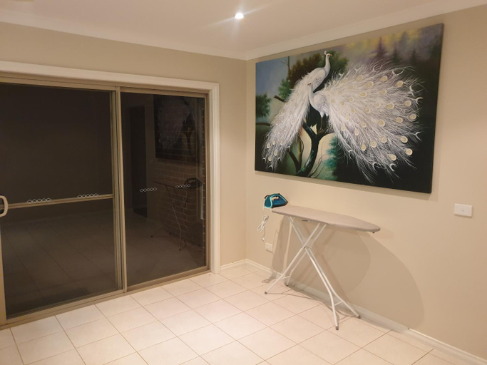 Others 3, Pacific Werribee Home 25 Min CBD Airport, Melbourne