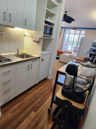 Others 5, Water View. 1bedroom Sleeps 2. WI-FI, Wash Machine, Gold Coast