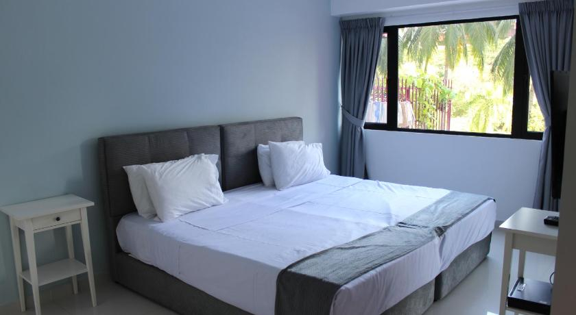 Bedroom 14