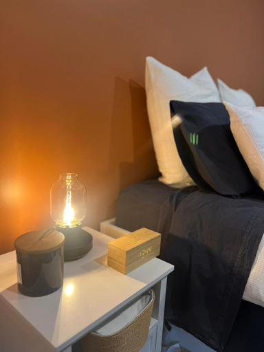 Private room in Benton's way, South Barwon - Inner